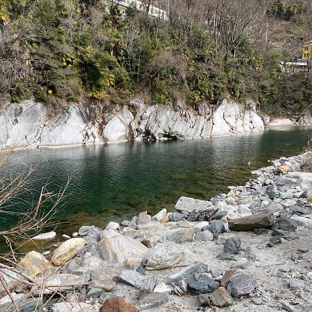 Blue River Losone Exterior photo